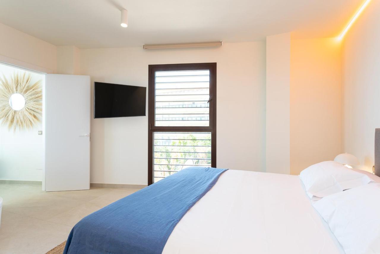 Higueron Rental Beach Club Suites Benalmadena Bagian luar foto