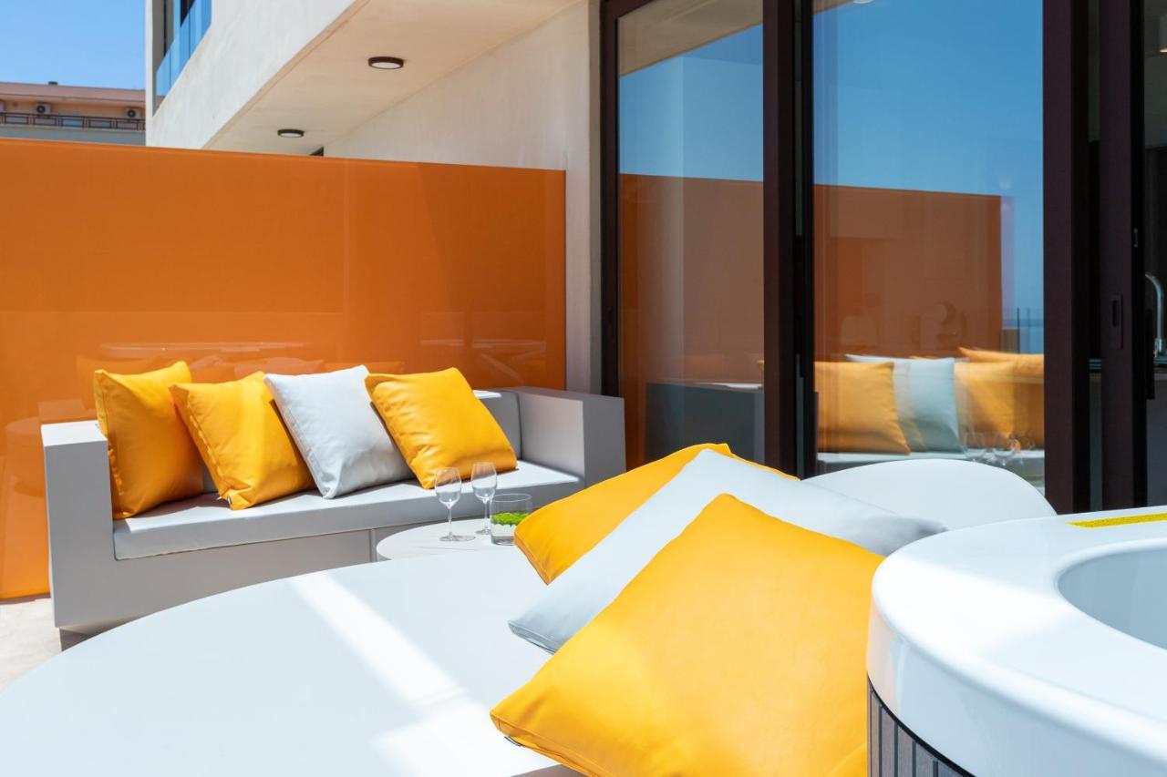 Higueron Rental Beach Club Suites Benalmadena Bagian luar foto
