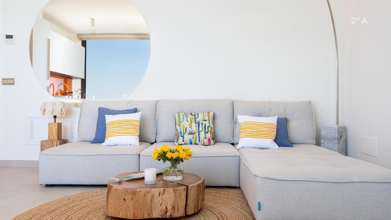 Higueron Rental Beach Club Suites Benalmadena Bagian luar foto